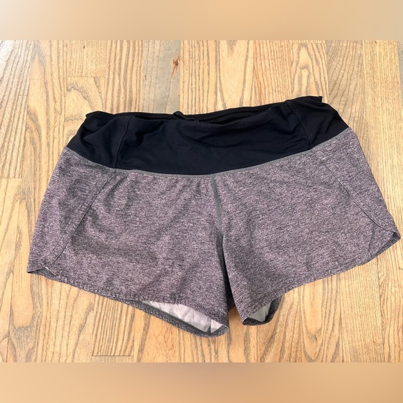 lululemon athletica Run Time II Heather Gray Lux Black and Gray Athletic Shorts - Picture 1 of 4
